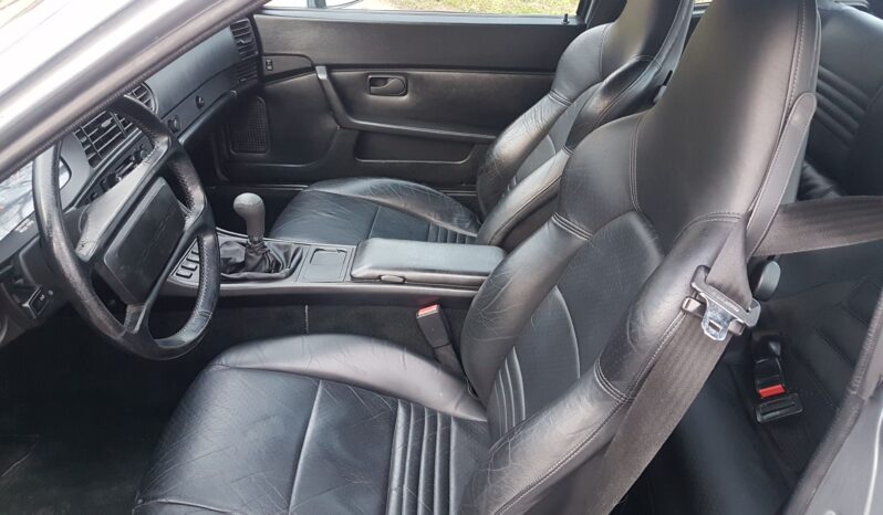 1986  Kupé Porsche 944 Turbo full