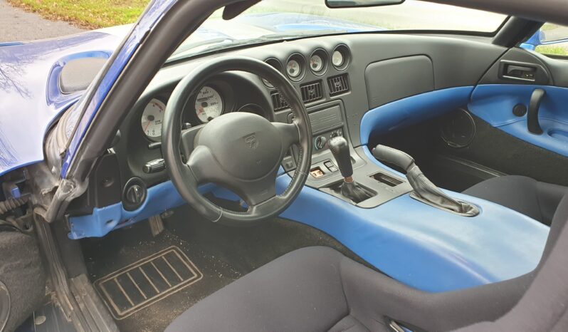 1969  335  Dodge Viper full