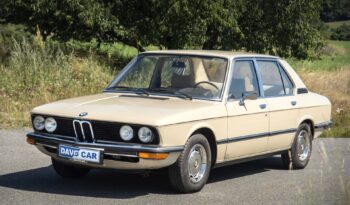 1975  Limuzína BMW 5 Series full
