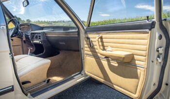 1975  Limuzína BMW 5 Series full