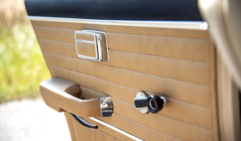 1975  Limuzína BMW 5 Series full