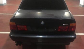 1991  Limuzína BMW M5 full