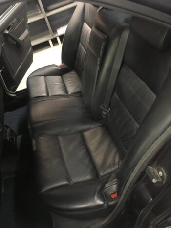 1991  Limuzína BMW M5 full