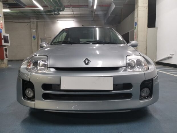 2001  Hatchback Renault Clio full