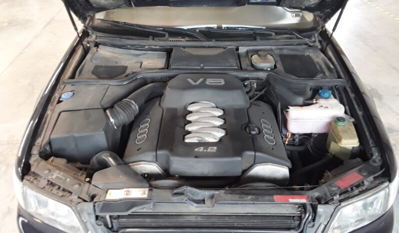 1997  Limuzína Audi A8 quattro full