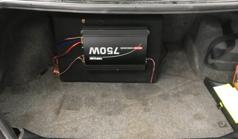 1995  Limuzína BMW 320i full