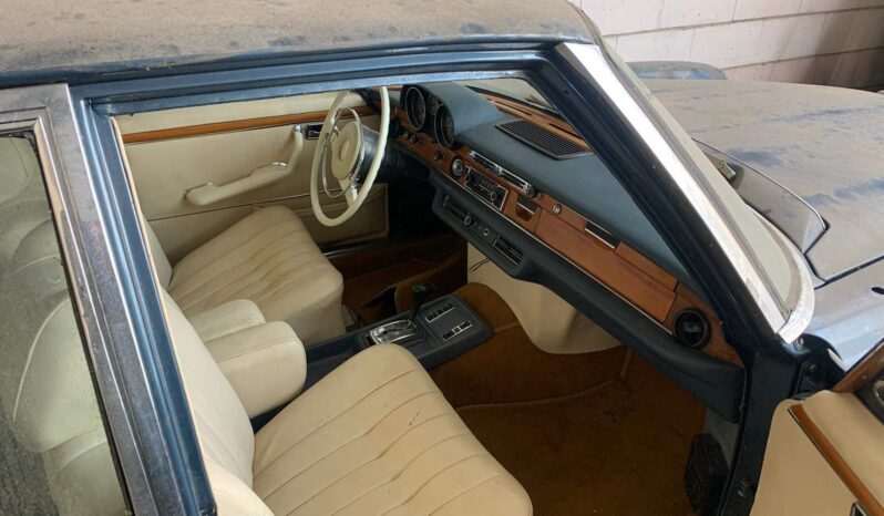 1971  Limuzína Mercedes-Benz 300SEL full