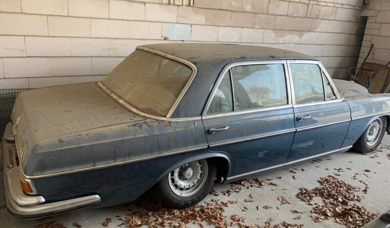 1971  Limuzína Mercedes-Benz 300SEL full