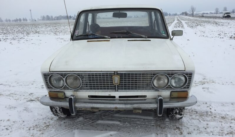 1975  Sedan Lada 1500 full