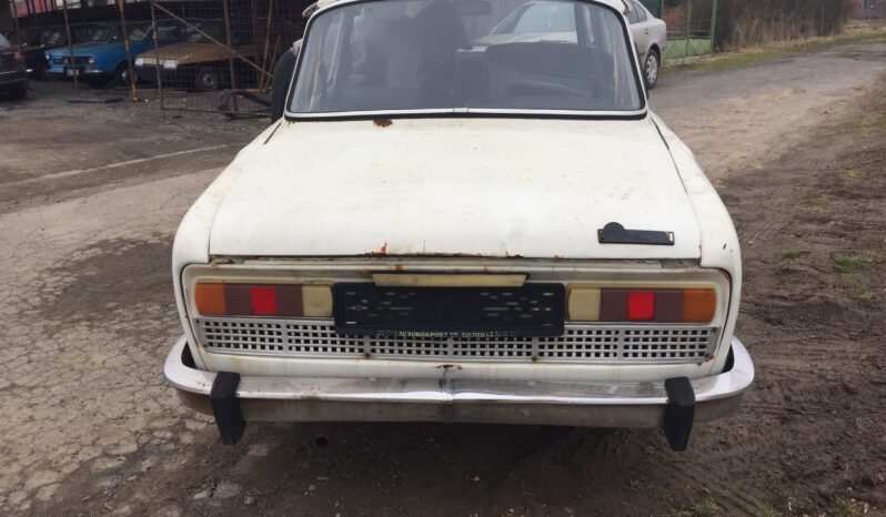 1973  Sedan Škoda 105 full