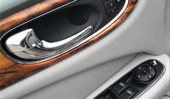 2003  Limuzína Jaguar XJ8 full