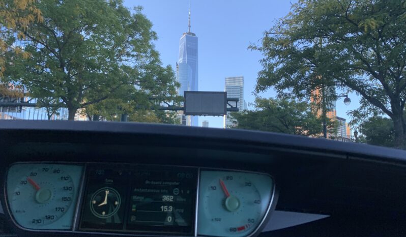 2005  MPV Chrysler Voyager full